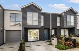 7 Tarakoi Road, Hobsonville