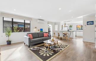 6 Pakaraka Drive, Papakura