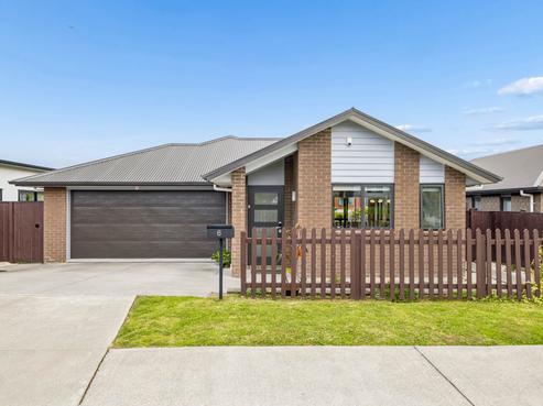6 Pakaraka Drive, Papakura
