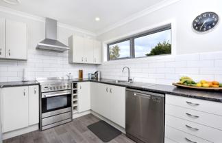 3 Newman Avenue, Brightwater