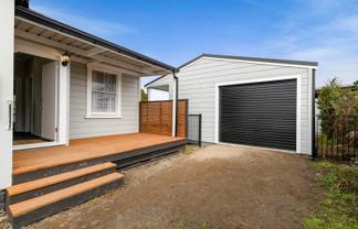 79A Swansea Road, Stratford