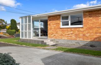 2/6 Essex Street, Vogeltown