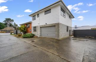 202 Elles Road, Strathern