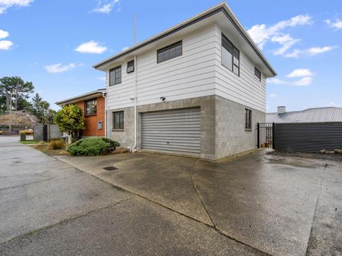 202 Elles Road, Strathern