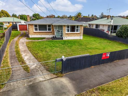 3 Defoe Avenue, Hillcrest