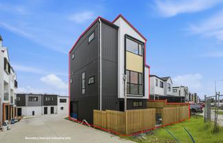 24 Vista Estate Boulevard, Flat Bush