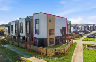 24 Vista Estate Boulevard, Flat Bush