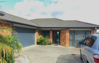 11 Dunaff Place, Flat Bush