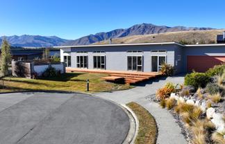 10 Manning Place, Lake Tekapo