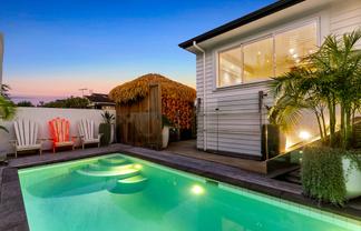 9 Penzance Road, Mairangi Bay