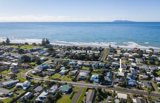 11a Hillview Road, Waihi Beach