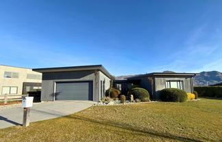 6 Clutha Place, Wanaka