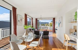 94 Eden Street, Island Bay