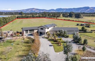 102 Glews Road, Cust