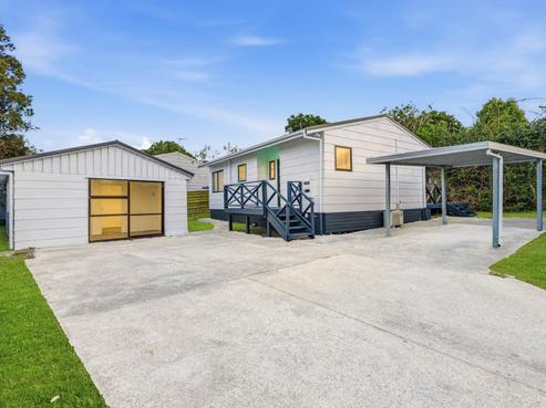 2/9 Maplesden Drive, Clendon Park