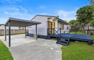 2/9 Maplesden Drive, Clendon Park