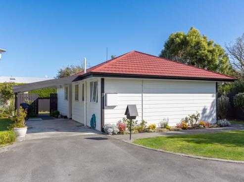 2 Newland Place, Masterton