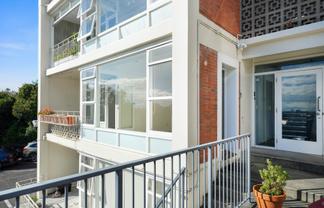 2/258 Parnell Road, Parnell