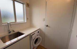 8/1 Jack Browne Pl, Otahuhu