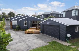 4 Lyndhurst Street, Waiotaiki Bay