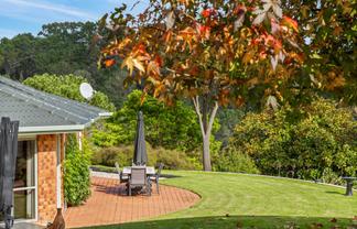 1152A East Coast Road, Redvale
