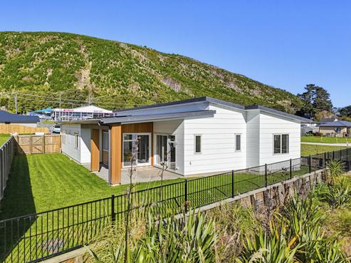 20 Brunoro Place, Paraparaumu