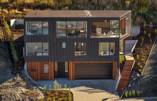 79 Middleton Road, Queenstown Hill