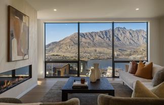 79 Middleton Road, Queenstown Hill