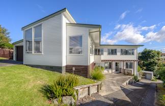 25 Landview Road, Parkvale