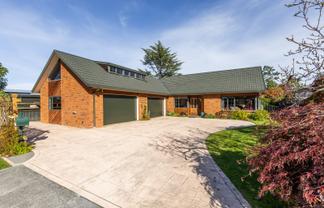 144 Avenue Road, Greenmeadows