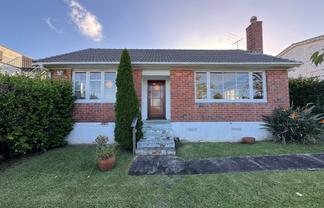 38 Te Arawa Street, Orakei