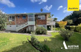 28 Royal View Road, Te Atatu South