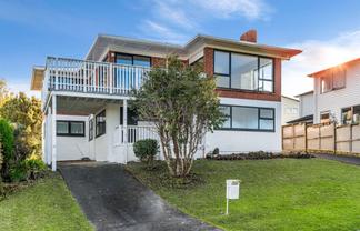 11A Lydia Avenue, Northcote