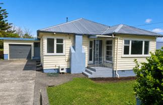 32 Hampton Hill Road, Tawa