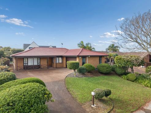 73 Mirrabooka Avenue, Botany Downs