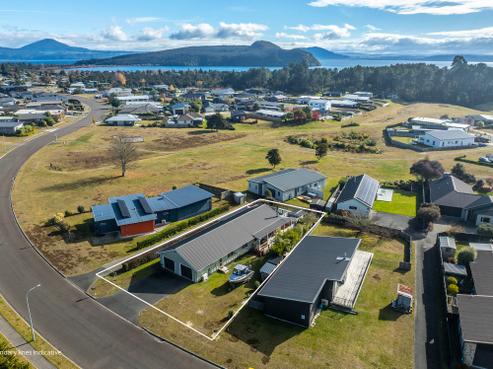 114 Parekawa Drive, Motuoapa