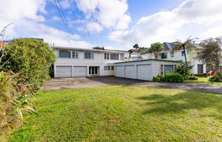 9 Bassett Road, Johnsonville
