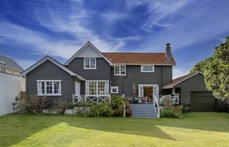 48 Ludlam Street, Seatoun