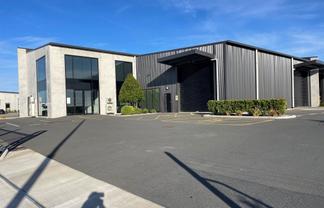 Airport Secure Industrial with Parking