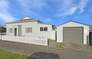64 Joseph Street, West End