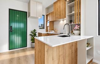 42 Takarore Crescent, Flat Bush