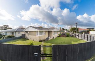 6 Wincanton Place, Awapuni