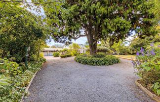 121 Amohia Street, Paraparaumu