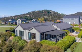 1 Rocklands Court, Wanaka