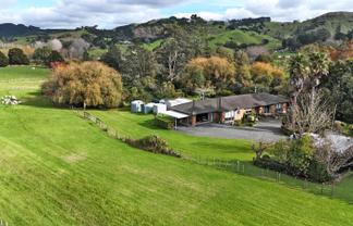 11 Guy Road, Kaipara Flats