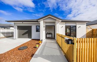 8 Sapwood Crescent, Takanini