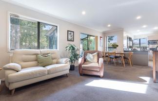 1A Alexander Place, Otaki