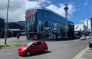 Statement Retail Space Facing Victoria Park