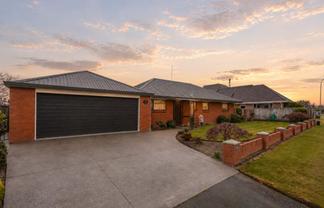 38 Fairweather Crescent, Kaiapoi