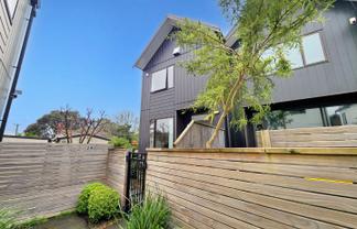 24 Ron Deal Way, Epuni